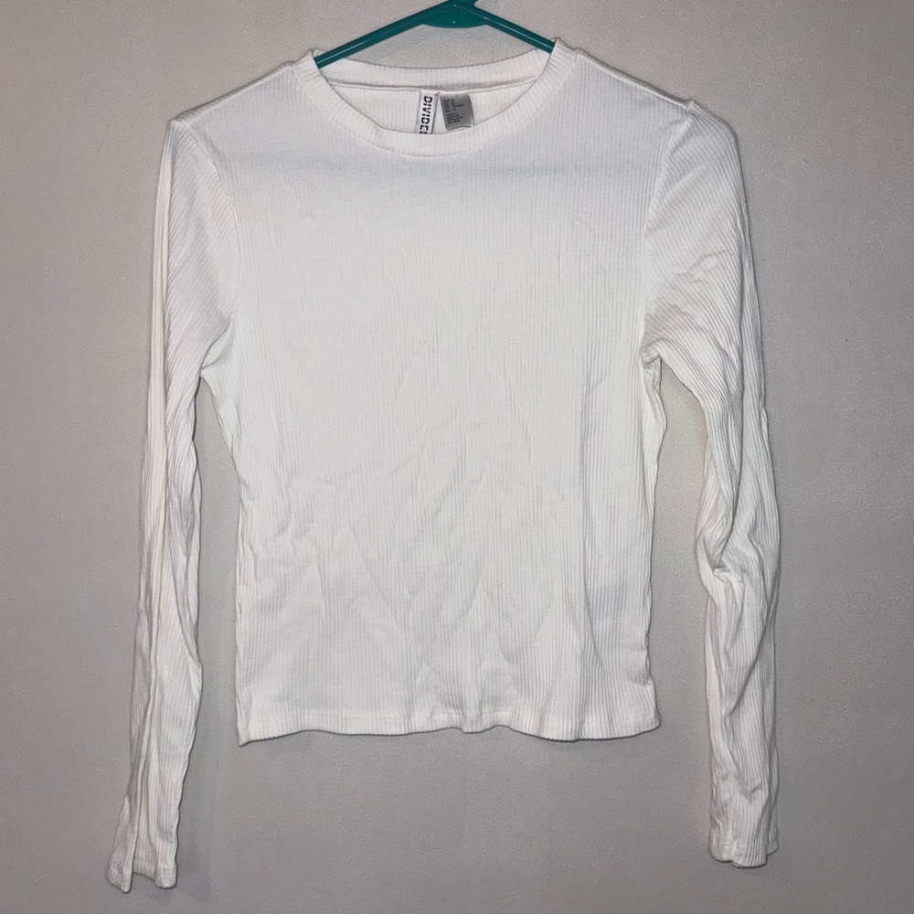 Women’s Divided H&M Long Sleeve Tee